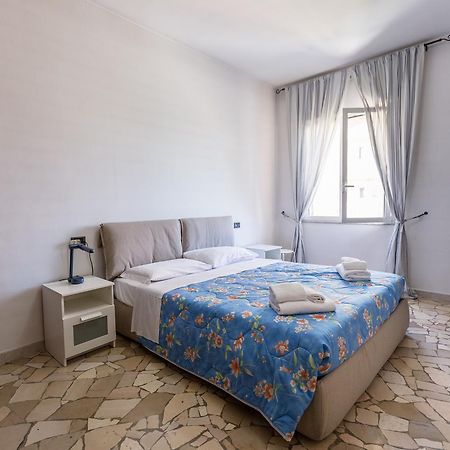 Linate Airport Apartment มิลาน ภายนอก รูปภาพ