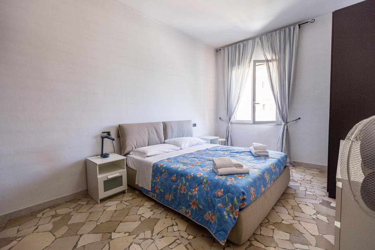 Linate Airport Apartment มิลาน ภายนอก รูปภาพ