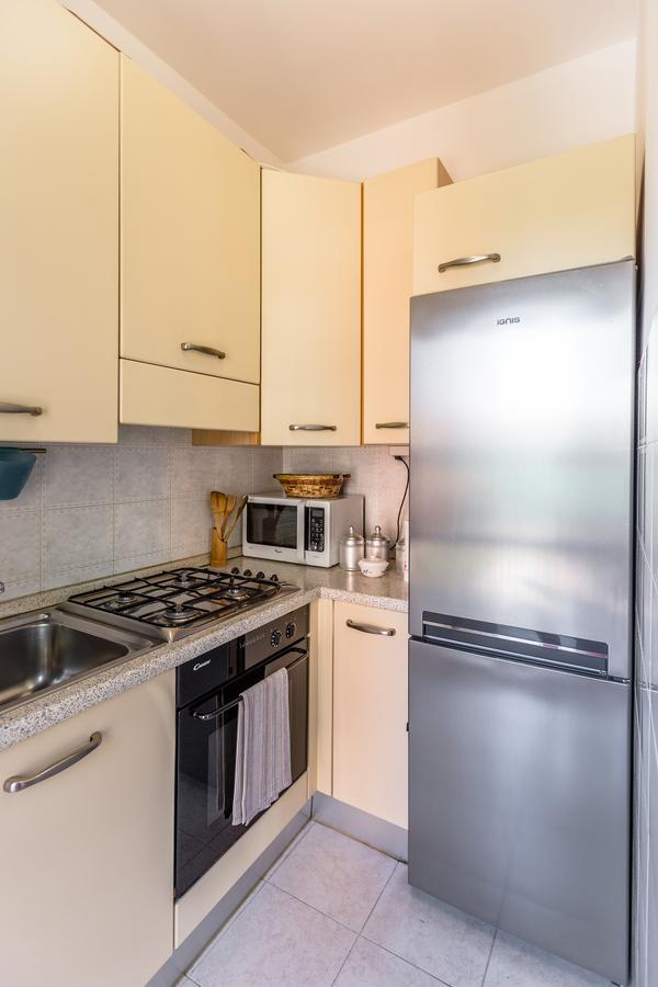 Linate Airport Apartment มิลาน ภายนอก รูปภาพ