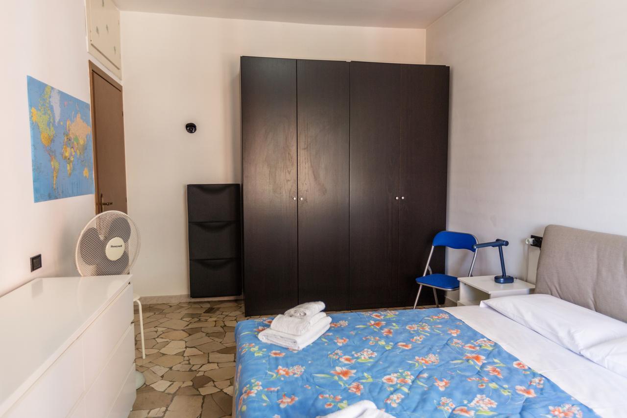 Linate Airport Apartment มิลาน ภายนอก รูปภาพ